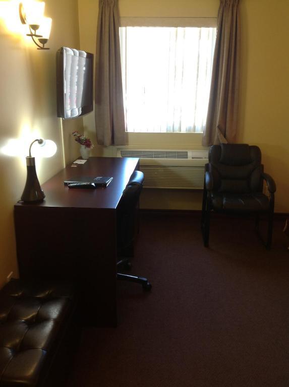 Hotel Citadelle Quebec City Room photo