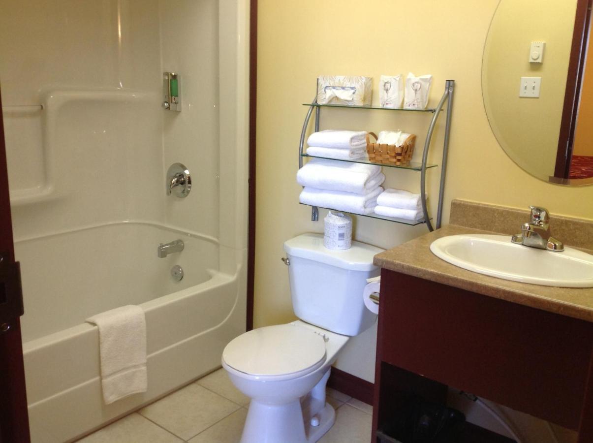 Hotel Citadelle Quebec City Room photo